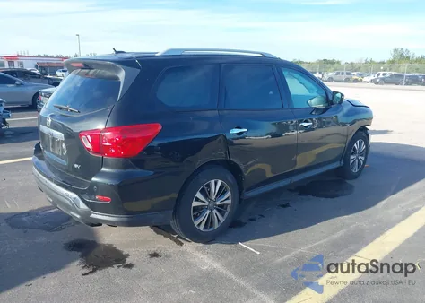 2017 Nissan Pathfinder Sv z USA, uszkodzony, nr VIN 5N1DR2MN7HC634534